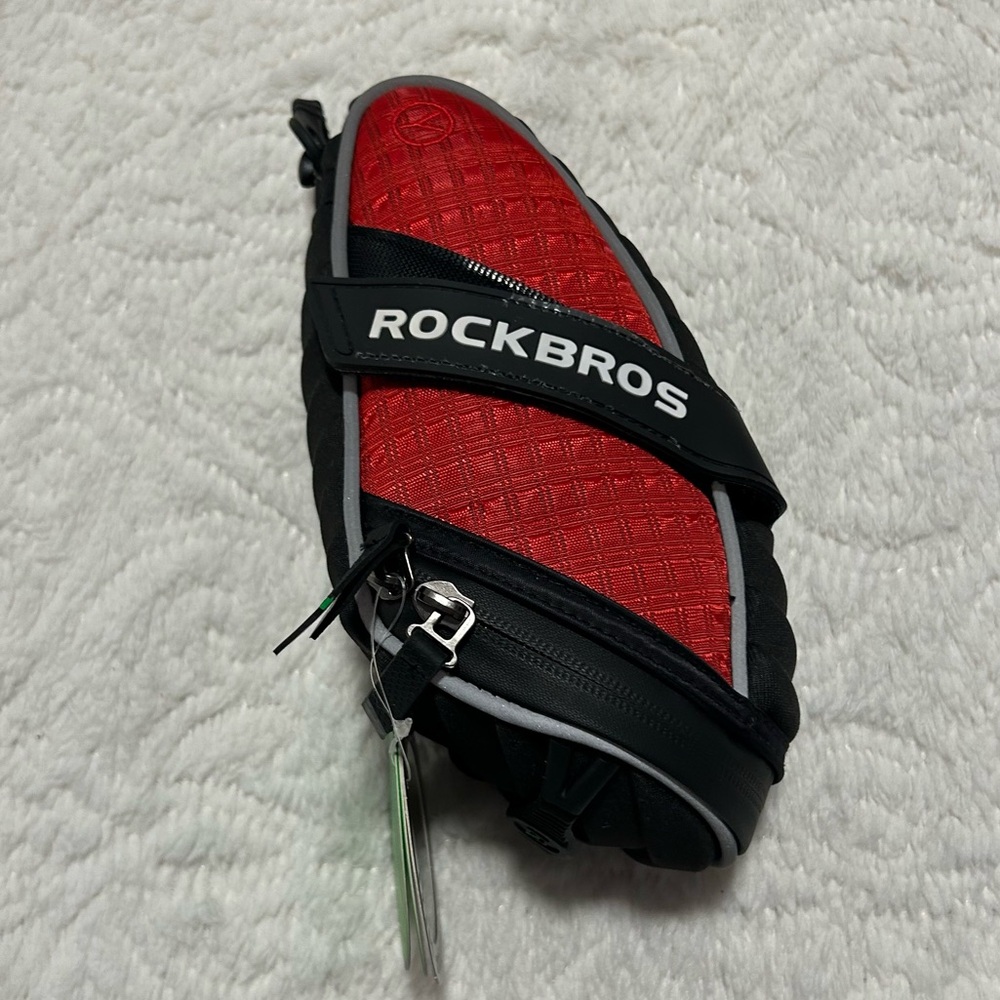 NWT Rockbros Waterproof Cycling Saddle Bag Bicycle RED Biking Bike Pack Bag Zip